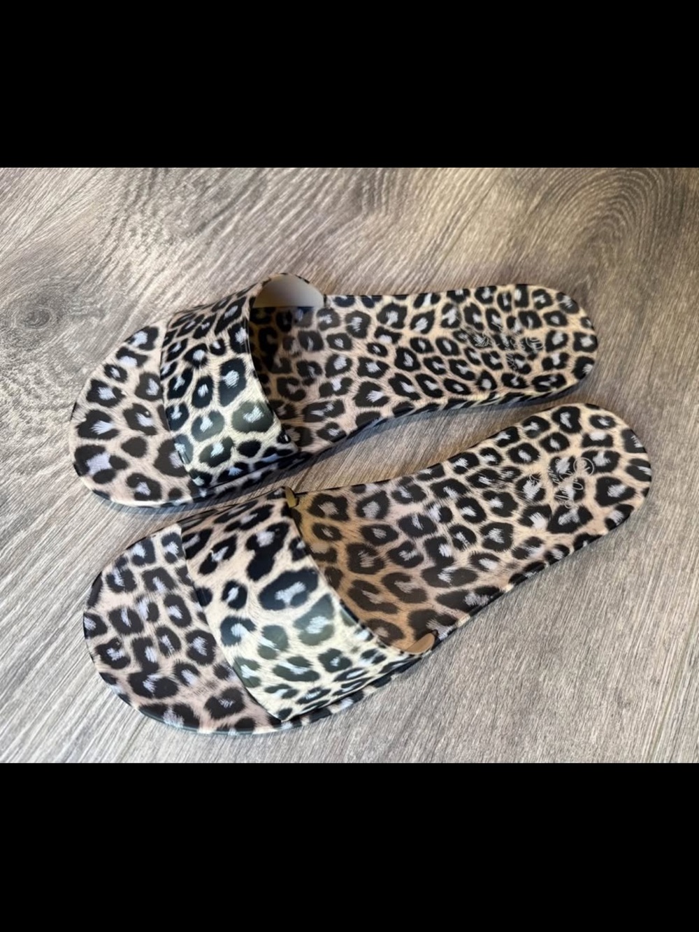 Amanda Blu Leopard cheetah Print Slide Sandals - Brown/Black